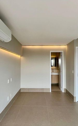 Apartamento à venda com 130m², 2 quartos e 2 vagas Apartamento à venda com 130m², 2 quartos e 2 vagas Suíte 1