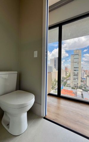 Apartamento à venda com 130m², 2 quartos e 2 vagas Apartamento à venda com 130m², 2 quartos e 2 vagasBanheiro da Suíte 2