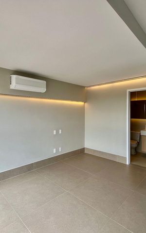 Apartamento à venda com 130m², 2 quartos e 2 vagas Apartamento à venda com 130m², 2 quartos e 2 vagas Suíte 1