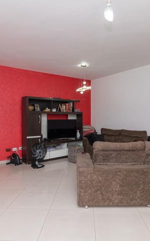 Casa para alugar com 300m², 4 quartos e 2 vagasSala