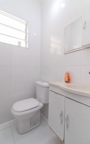 Casa para alugar com 300m², 4 quartos e 2 vagasLavabo