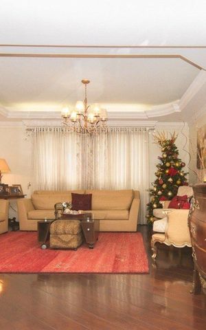 Apartamento para alugar com 239m², 3 quartos e 3 vagas Apartamento para alugar com 239m², 3 quartos e 3 vagasSala