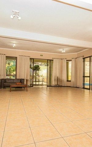 Apartamento para alugar com 239m², 3 quartos e 3 vagas Apartamento para alugar com 239m², 3 quartos e 3 vagasÁrea comum