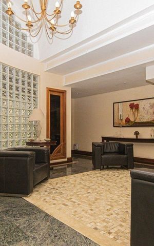 Apartamento para alugar com 239m², 3 quartos e 3 vagas Apartamento para alugar com 239m², 3 quartos e 3 vagasÁrea comum