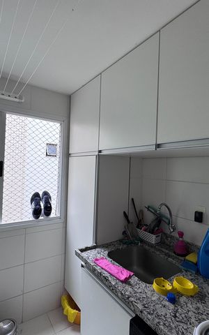 Apartamento à venda com 157m², 4 quartos e 3 vagas Apartamento à venda com 157m², 4 quartos e 3 vagasCozinha e Área de Serviço