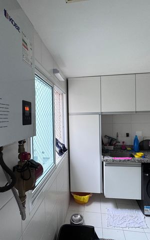 Apartamento à venda com 157m², 4 quartos e 3 vagas Apartamento à venda com 157m², 4 quartos e 3 vagasCozinha e Área de Serviço