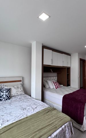 Apartamento à venda com 157m², 4 quartos e 3 vagas Apartamento à venda com 157m², 4 quartos e 3 vagasSuíte 2
