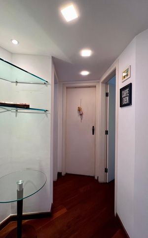 Apartamento à venda com 170m², 3 quartos e 2 vagascirculação 