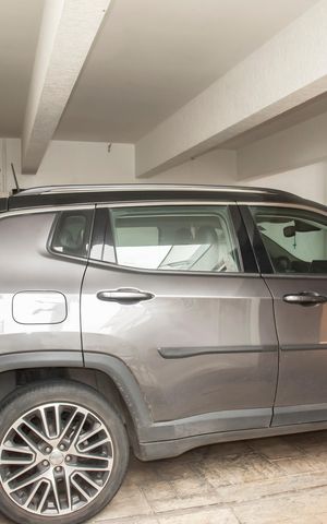 Casa à venda com 370m², 3 quartos e 2 vagasGaragem