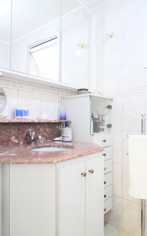 Apartamento à venda com 75m², 3 quartos e 1 vagaBanheiro