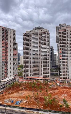Studio à venda com 26m², 1 quarto e sem vaga Studio à venda com 26m², 1 quarto e sem vagaVista da Sacada