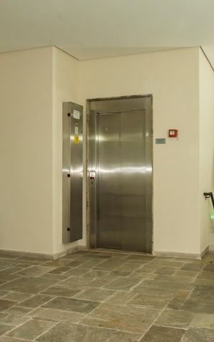 Apartamento à venda com 56m², 2 quartos e 2 vagasHall de entrada