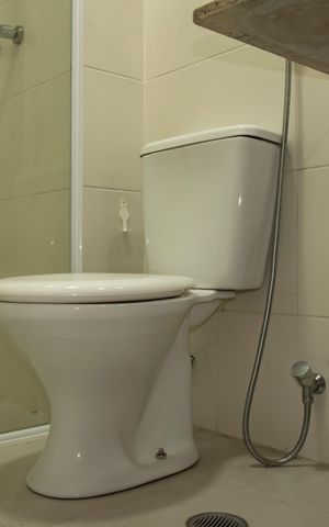 Apartamento à venda com 56m², 2 quartos e 2 vagasBanheiro