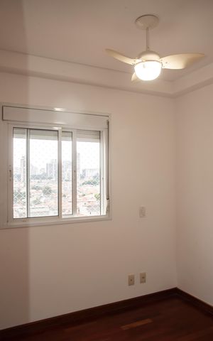 Apartamento à venda com 56m², 2 quartos e 2 vagasQuarto 1
