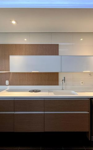 Apartamento à venda com 200m², 3 quartos e 4 vagas Apartamento à venda com 200m², 3 quartos e 4 vagasCozinha