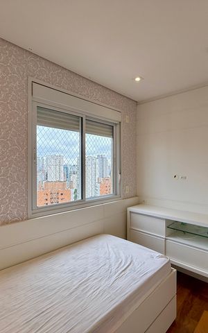 Apartamento à venda com 200m², 3 quartos e 4 vagas Apartamento à venda com 200m², 3 quartos e 4 vagasSuíte 2