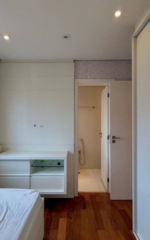 Apartamento à venda com 200m², 3 quartos e 4 vagas Apartamento à venda com 200m², 3 quartos e 4 vagasSuíte 2