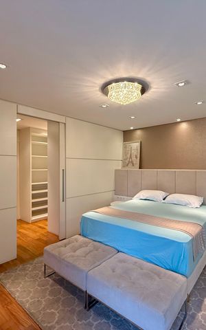 Apartamento à venda com 200m², 3 quartos e 4 vagas Apartamento à venda com 200m², 3 quartos e 4 vagasSuíte 3