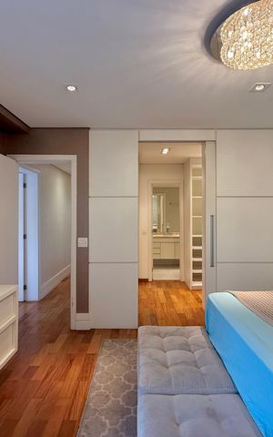 Apartamento à venda com 200m², 3 quartos e 4 vagas Apartamento à venda com 200m², 3 quartos e 4 vagasSuíte 3