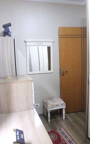 Casa à venda com 219m², 4 quartos e 4 vagasQuarto 2