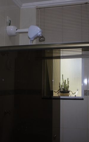 Casa à venda com 219m², 4 quartos e 4 vagasBanheiro da Suíte 