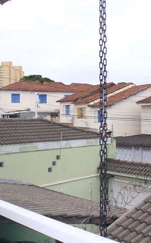Casa à venda com 219m², 4 quartos e 4 vagasVaranda 