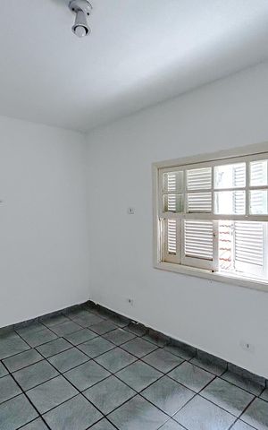 Casa de condomínio à venda com 108m², 4 quartos e 1 vagaQuarto 2