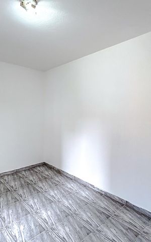 Casa de condomínio à venda com 108m², 4 quartos e 1 vagaQuarto 1