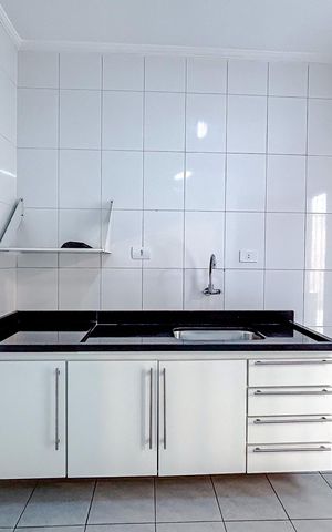Casa de condomínio à venda com 108m², 4 quartos e 1 vagaCozinha