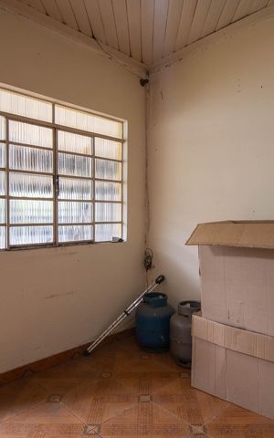 Casa à venda com 450m², 3 quartos e 5 vagas Casa à venda com 450m², 3 quartos e 5 vagasSala