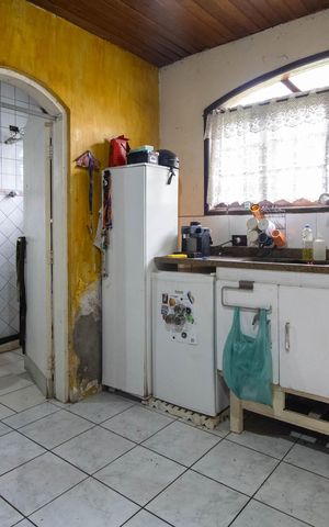 Casa à venda com 450m², 3 quartos e 5 vagas Casa à venda com 450m², 3 quartos e 5 vagasSala Casa 2
