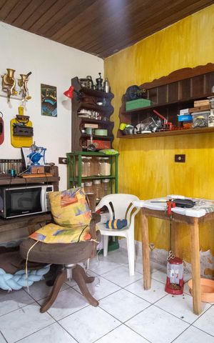 Casa à venda com 450m², 3 quartos e 5 vagas Casa à venda com 450m², 3 quartos e 5 vagasSala Casa 2