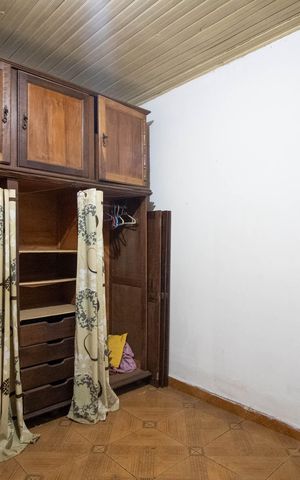 Casa à venda com 450m², 3 quartos e 5 vagas Casa à venda com 450m², 3 quartos e 5 vagasQuarto 2