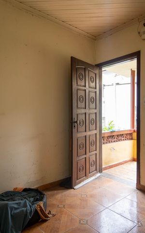 Casa à venda com 450m², 3 quartos e 5 vagas Casa à venda com 450m², 3 quartos e 5 vagasSala