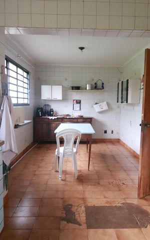 Casa para alugar com 1600m², 4 quartos e 12 vagasCozinha 