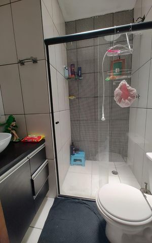 Casa à venda com 91m², 2 quartos e 1 vaga Casa à venda com 91m², 2 quartos e 1 vagaBanheiro