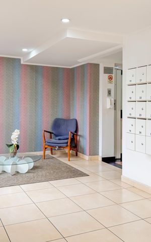 Apartamento à venda com 37m², 1 quarto e 1 vaga Apartamento à venda com 37m², 1 quarto e 1 vagaHall social