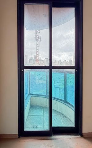 Apartamento à venda com 37m², 1 quarto e 1 vaga Apartamento à venda com 37m², 1 quarto e 1 vagaSacada da Sala