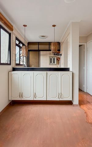 Apartamento à venda com 37m², 1 quarto e 1 vaga Apartamento à venda com 37m², 1 quarto e 1 vagaSala
