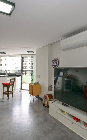 Apartamento para alugar com 97m², 1 quarto e 2 vagasSala