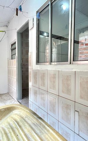 Casa para alugar com 60m², 2 quartos e sem vaga Casa para alugar com 60m², 2 quartos e sem vagaÁrea de Serviço