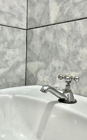 Casa para alugar com 60m², 2 quartos e sem vaga Casa para alugar com 60m², 2 quartos e sem vagaBanheiro