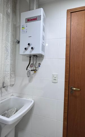 Apartamento à venda com 112m², 3 quartos e 1 vaga Apartamento à venda com 112m², 3 quartos e 1 vagaCozinha e Área de Serviço