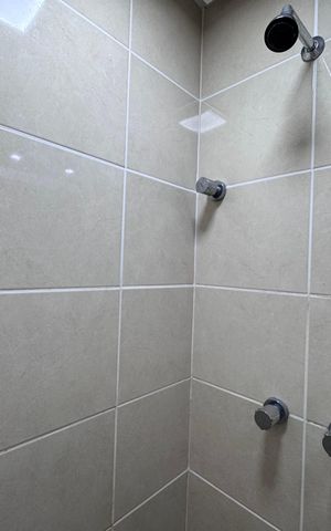 Apartamento à venda com 112m², 3 quartos e 1 vaga Apartamento à venda com 112m², 3 quartos e 1 vagaBanheiro Social