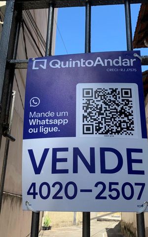 Casa à venda com 450m², 5 quartos e 4 vagas Casa à venda com 450m², 5 quartos e 4 vagasPLACA INSTALADA