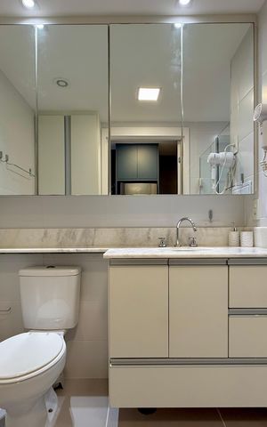Studio para alugar com 26m², 0 quarto e sem vaga Studio para alugar com 26m², 0 quarto e sem vagaBanheiro