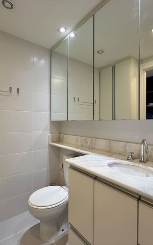 Studio para alugar com 26m², 0 quarto e sem vaga Studio para alugar com 26m², 0 quarto e sem vagaBanheiro