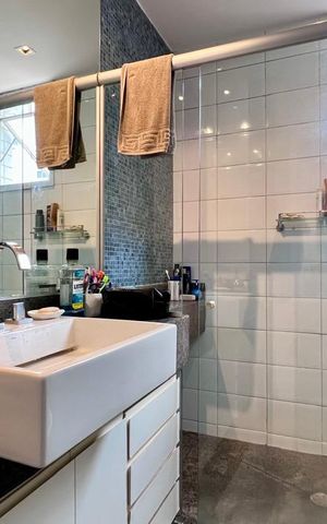 Apartamento à venda com 190m², 3 quartos e 2 vagasbanho