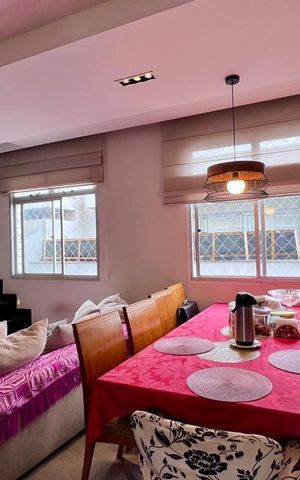 Apartamento à venda com 190m², 3 quartos e 2 vagassala 