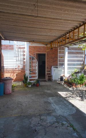 Casa à venda com 600m², 3 quartos e 3 vagasChurrasqueira